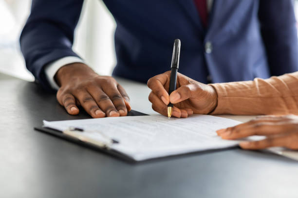 HOW TO DRAFT A CONTRACT